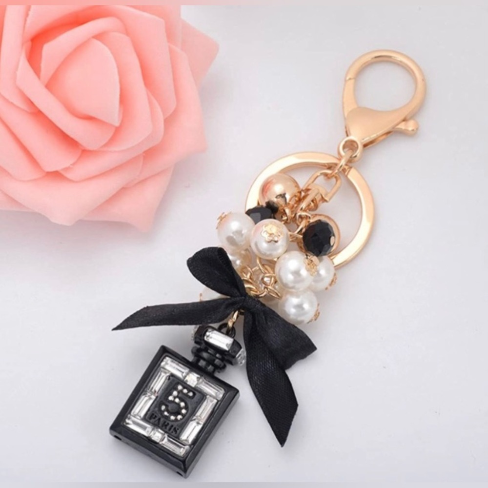 Stylish Keychain - Picture 5 of 6